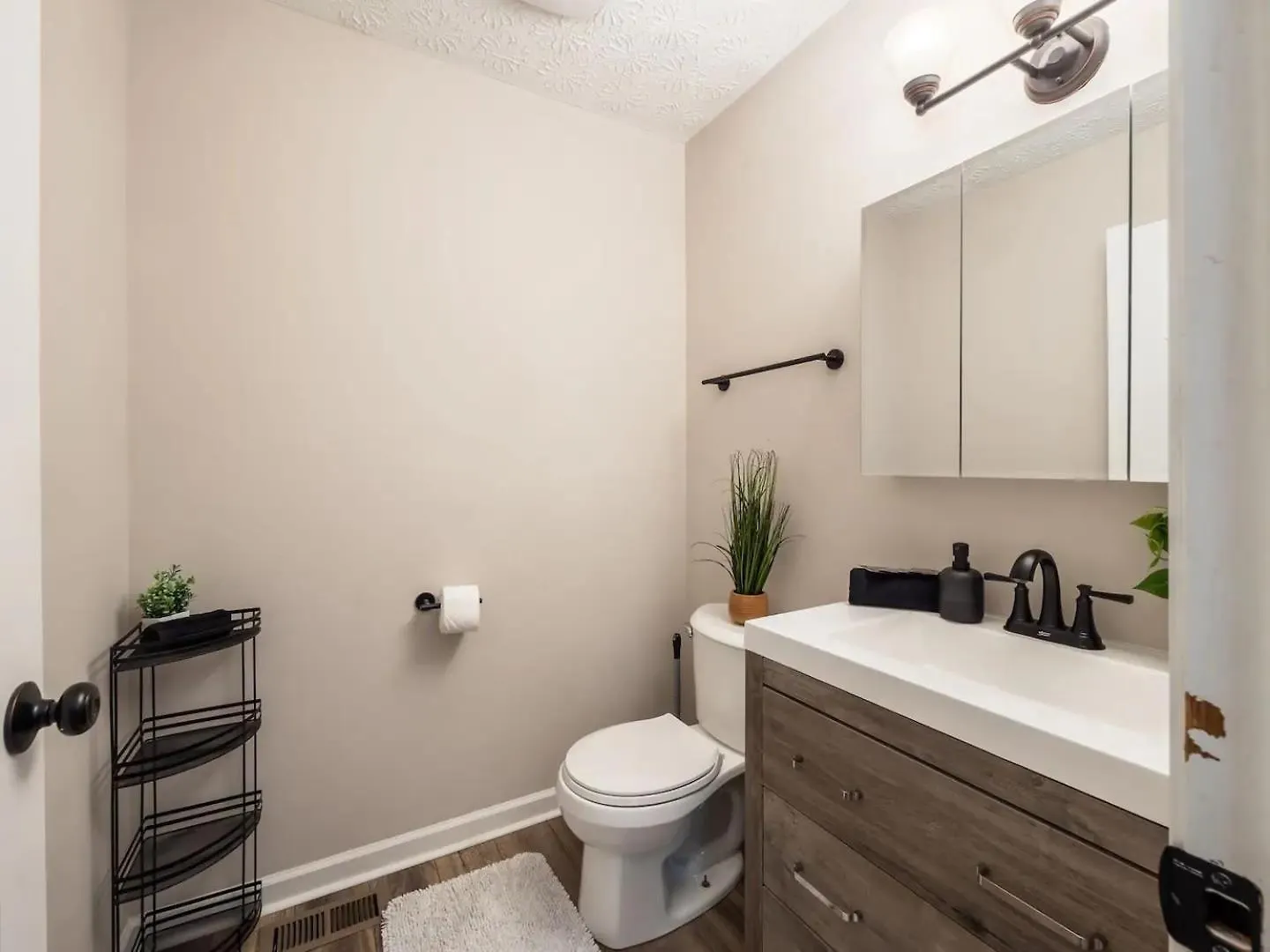Prázdninový dům Vila Urban Oasis W Hot Tub Near Downtown & Arena District Columbus USA